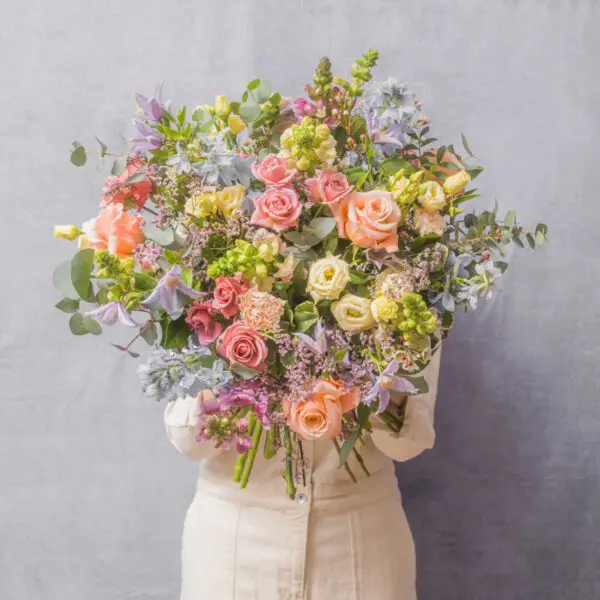 sweetie valentine's bouquet - go.botanica