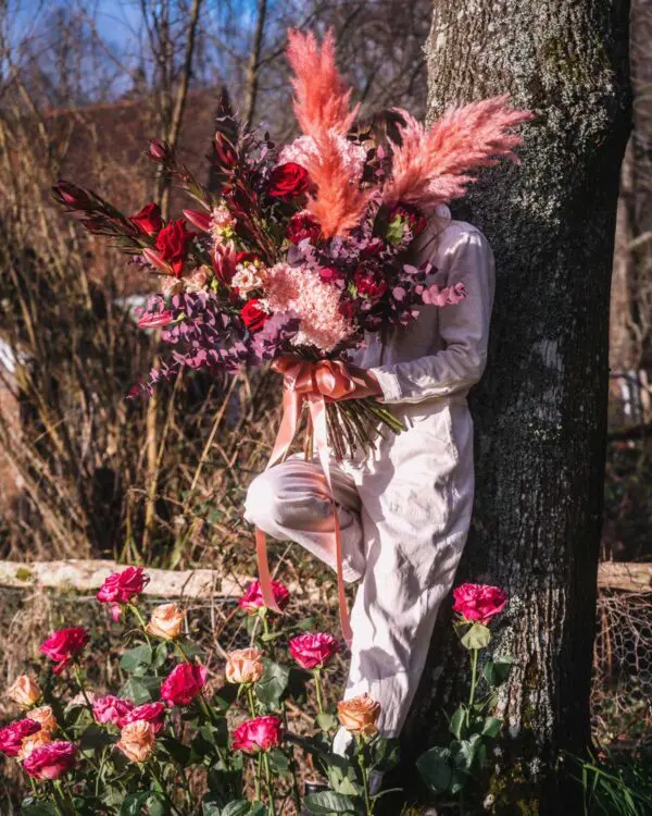 flame-valentines-bouquet-2