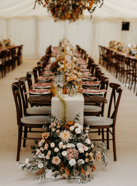 Wedding_flowers_Dining A table set up for a wedding in London